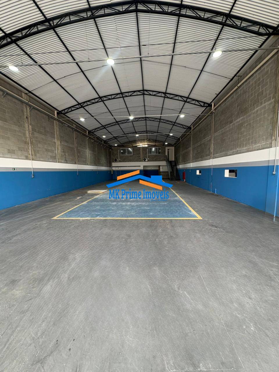 Depósito-Galpão-Armazém para alugar, 406m² - Foto 2