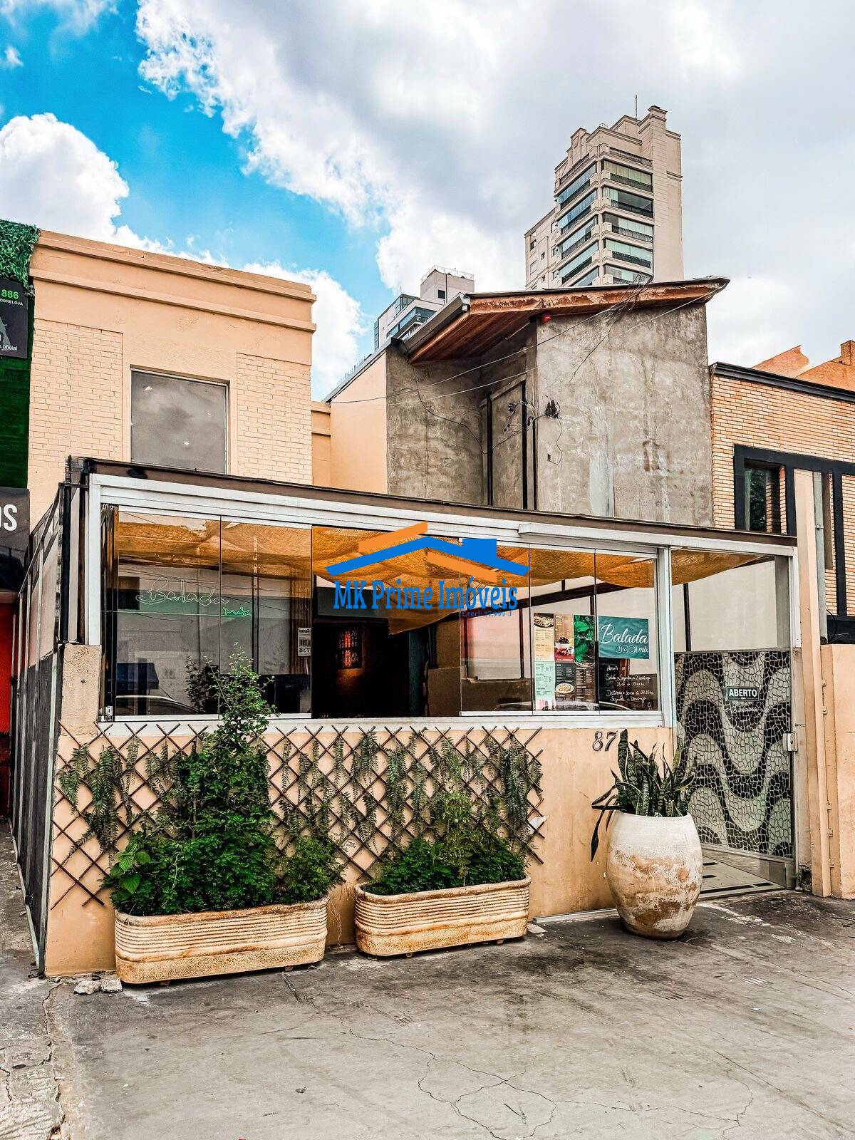 Prédio Inteiro à venda, 220m² - Foto 1