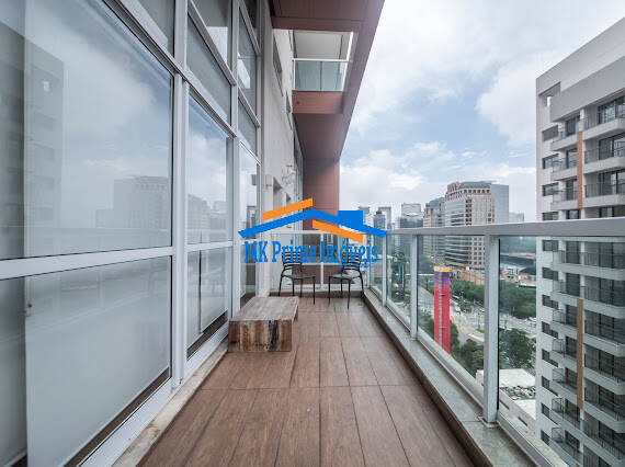 Apartamento à venda com 1 quarto, 89m² - Foto 32