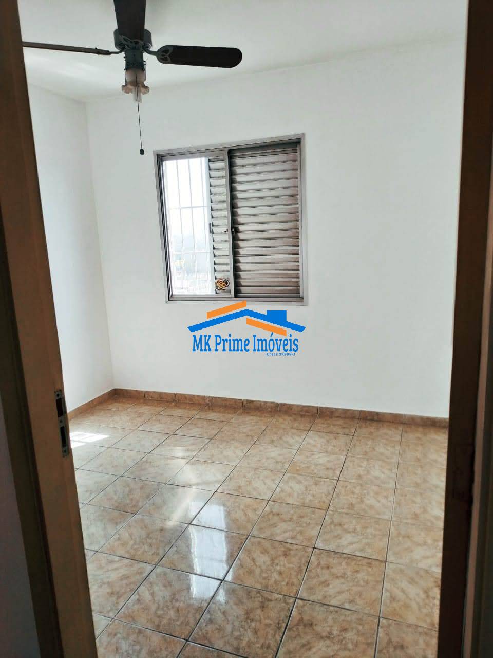 Apartamento à venda com 2 quartos, 62m² - Foto 10