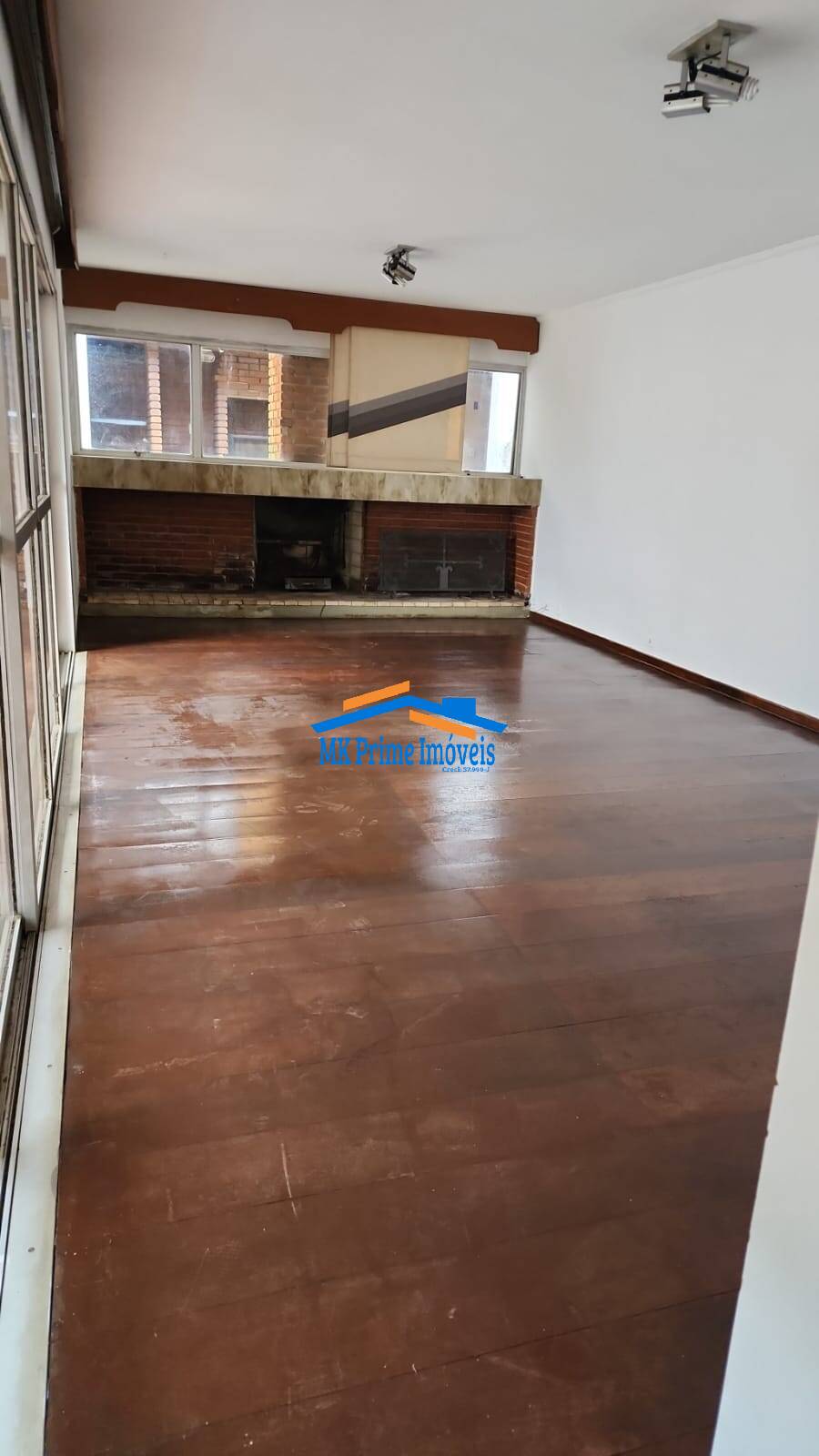 Casa de Condomínio à venda com 3 quartos, 320m² - Foto 3