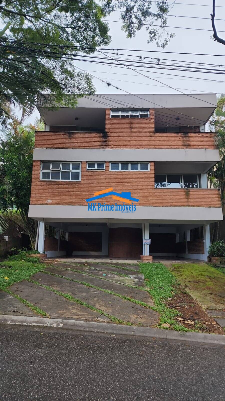 Casa de Condomínio à venda com 3 quartos, 320m² - Foto 2