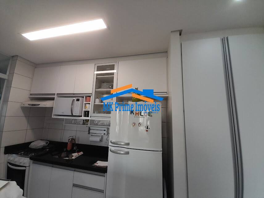 Apartamento à venda com 3 quartos, 65m² - Foto 15