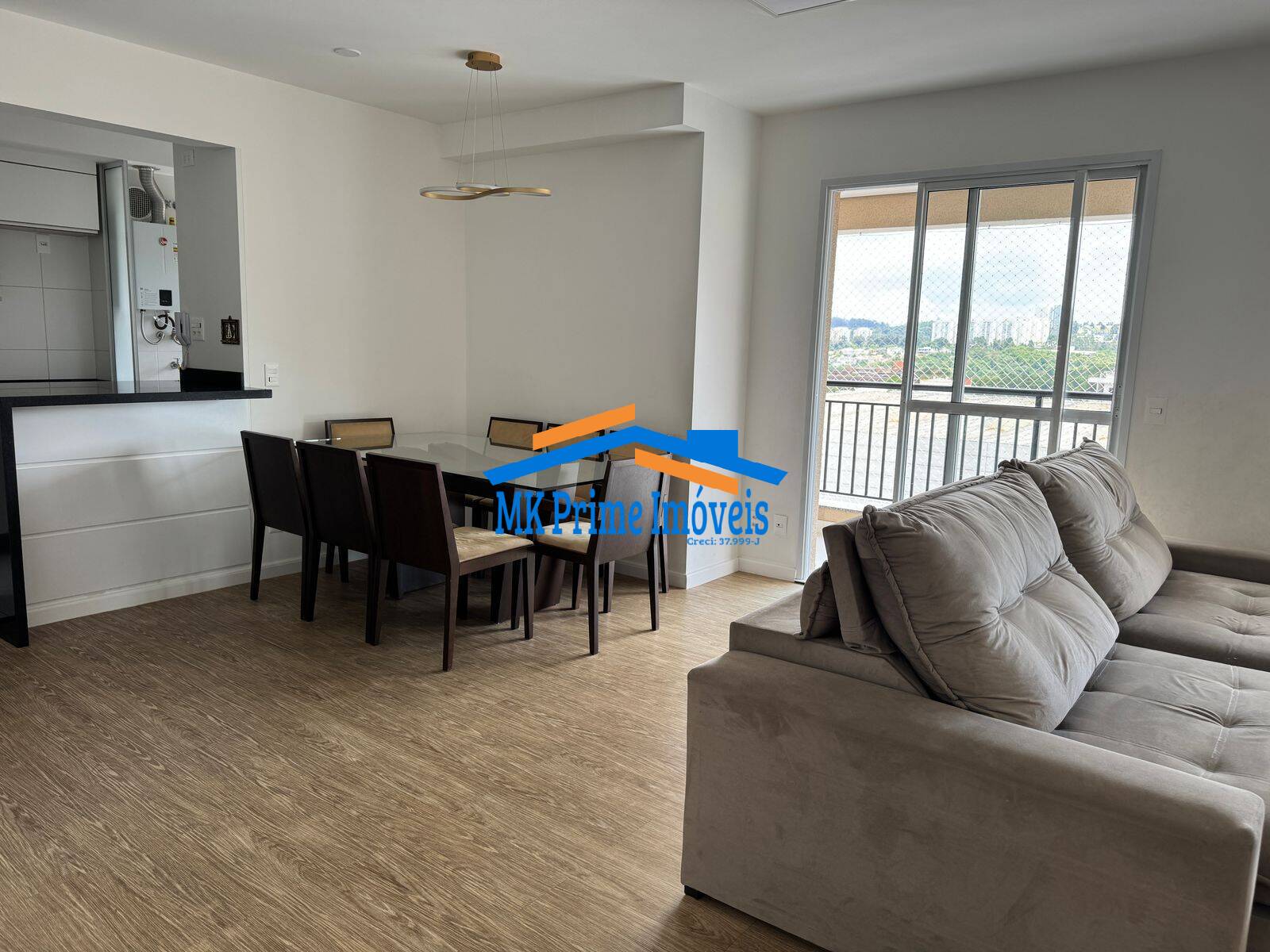 Apartamento à venda com 3 quartos, 109m² - Foto 1