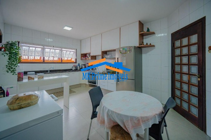 Casa, 3 quartos, 388 m² - Foto 23