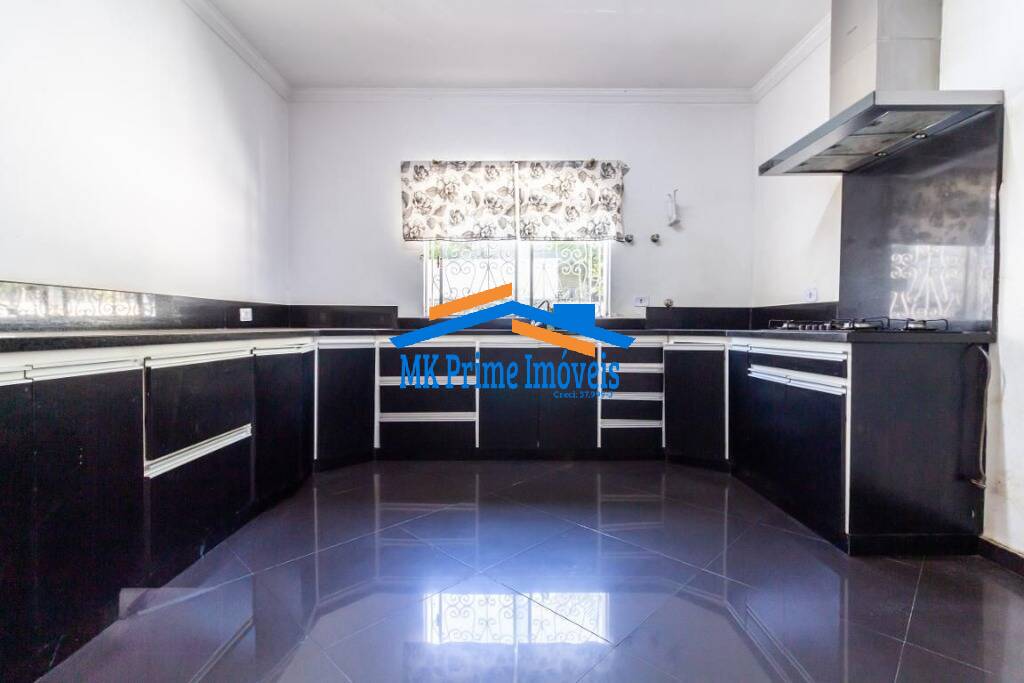 Casa de Condomínio à venda com 4 quartos, 451m² - Foto 5