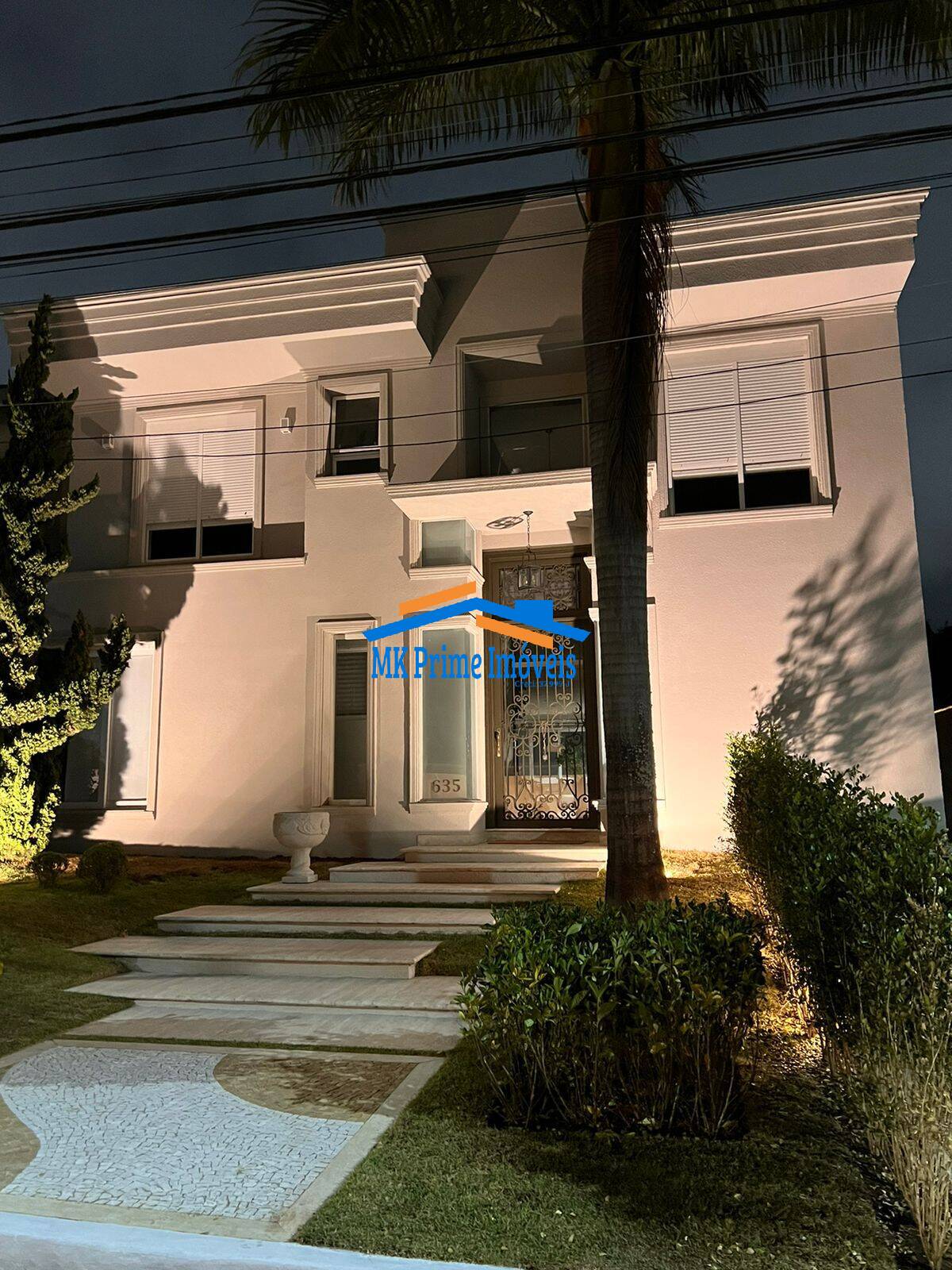 Casa de Condomínio à venda com 5 quartos, 660m² - Foto 2