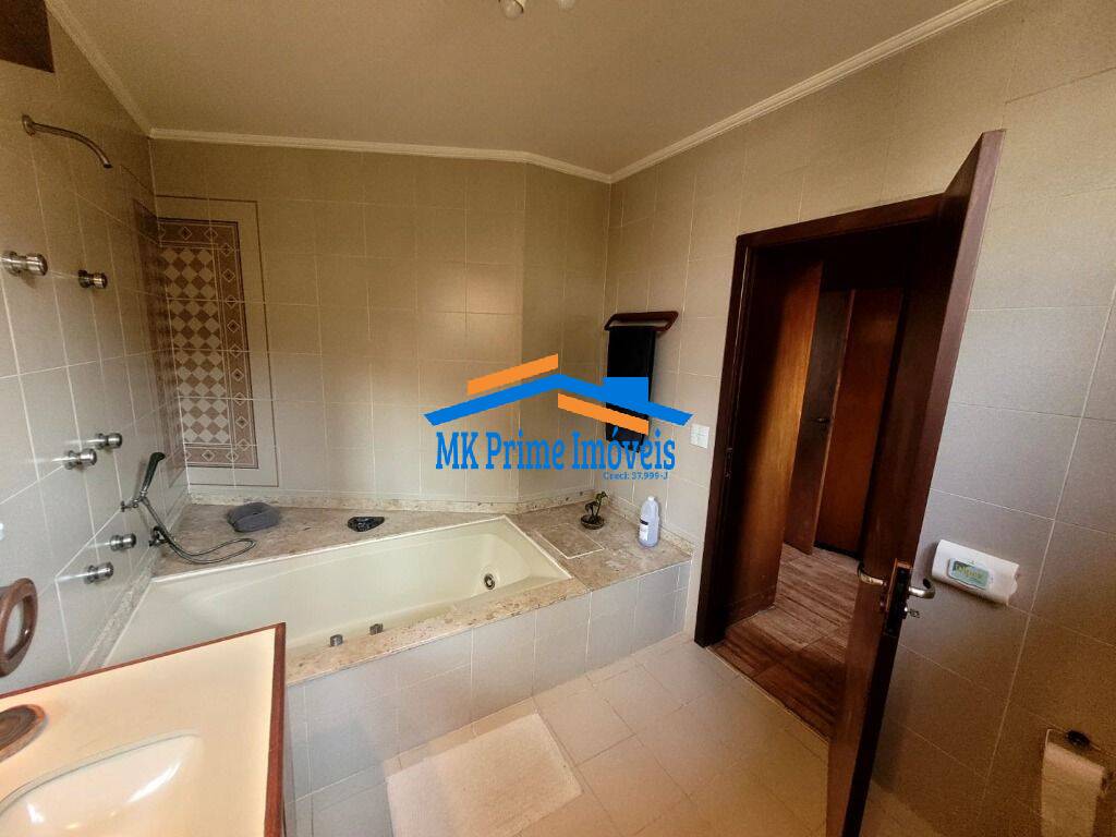 Casa de Condomínio à venda com 4 quartos, 400m² - Foto 10