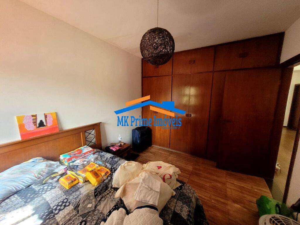 Casa de Condomínio à venda com 4 quartos, 400m² - Foto 15