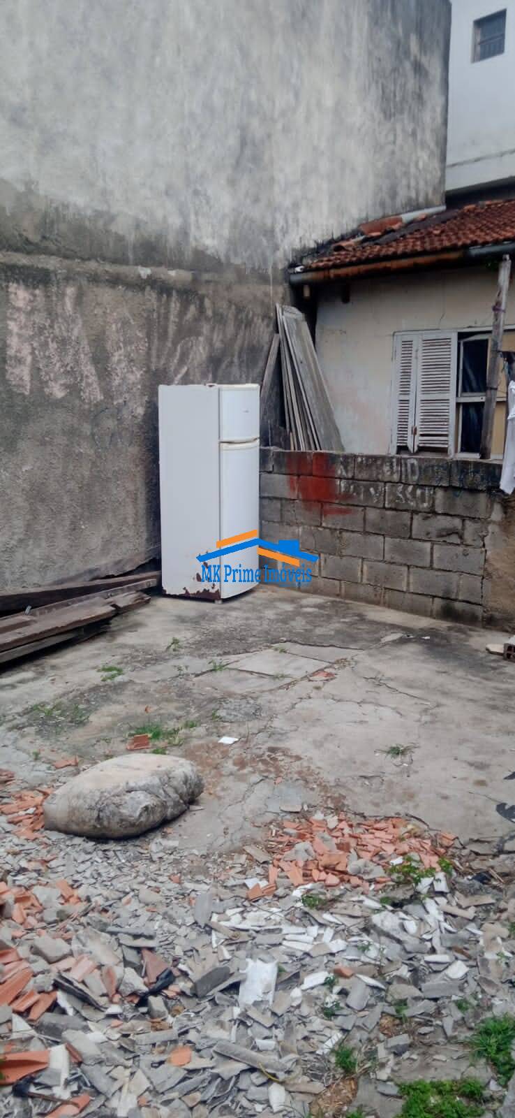 Casa à venda com 2 quartos, 350m² - Foto 4