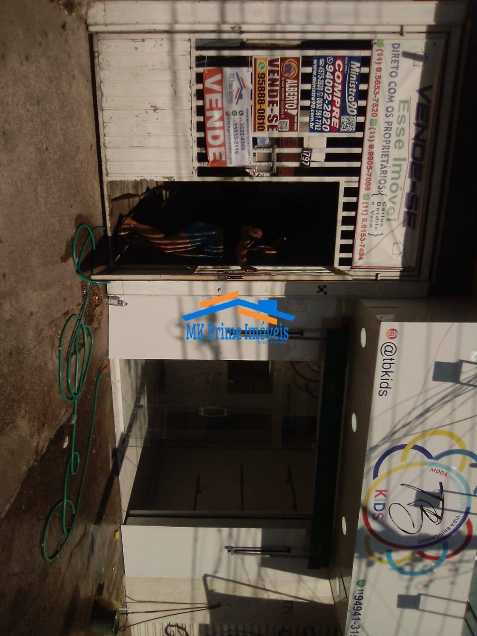Casa à venda com 2 quartos, 350m² - Foto 13