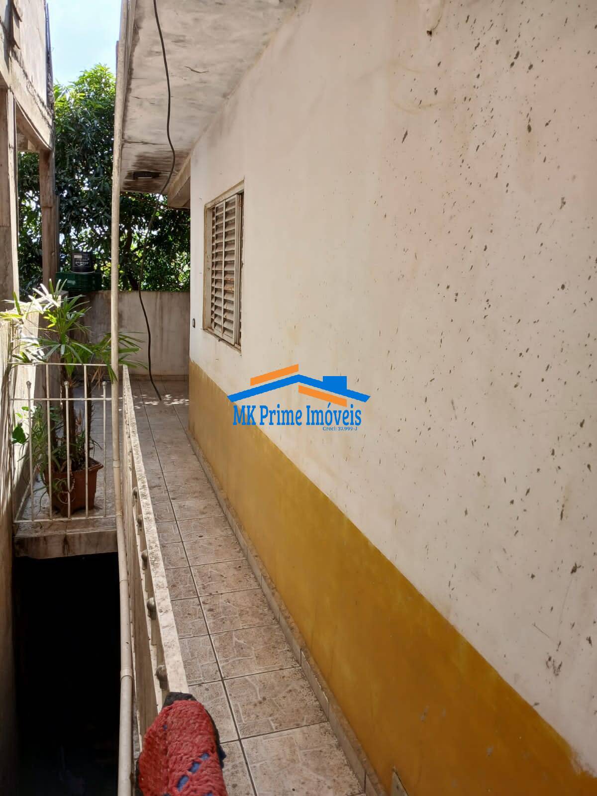 Casa à venda com 3 quartos, 240m² - Foto 16