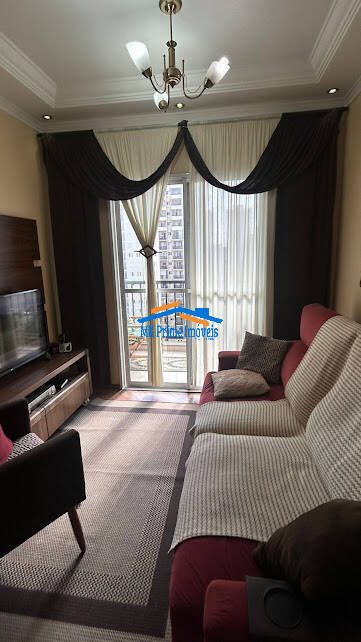 Apartamento à venda com 3 quartos, 65m² - Foto 2