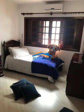 Casa de Condomínio à venda com 4 quartos, 310m² - Foto 20