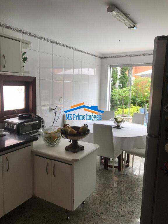 Casa de Condomínio à venda com 4 quartos, 310m² - Foto 15