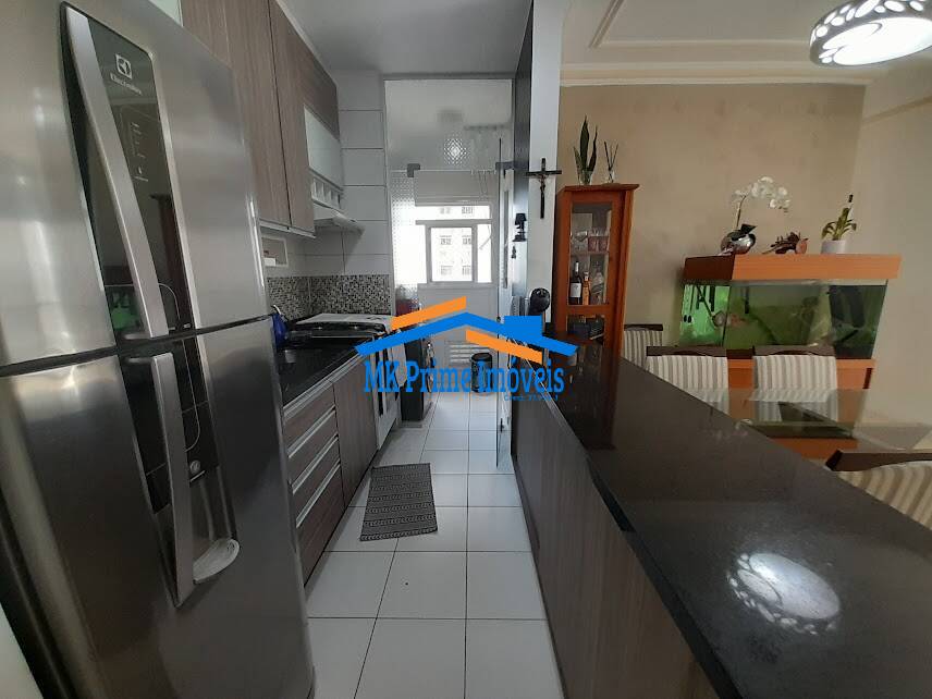 Apartamento à venda com 3 quartos, 74m² - Foto 7