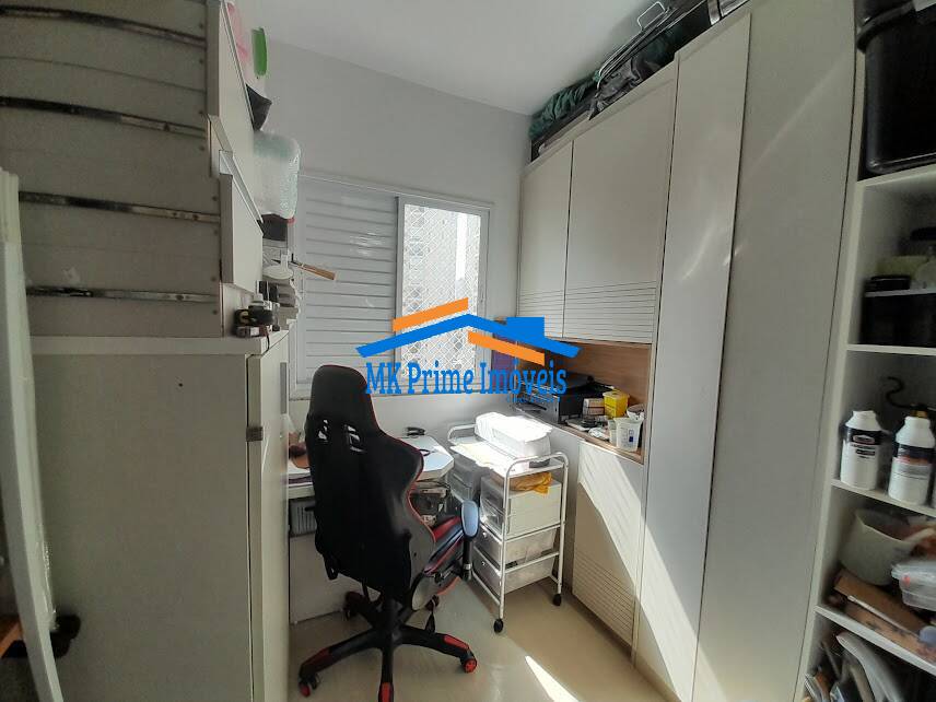 Apartamento à venda com 3 quartos, 74m² - Foto 17