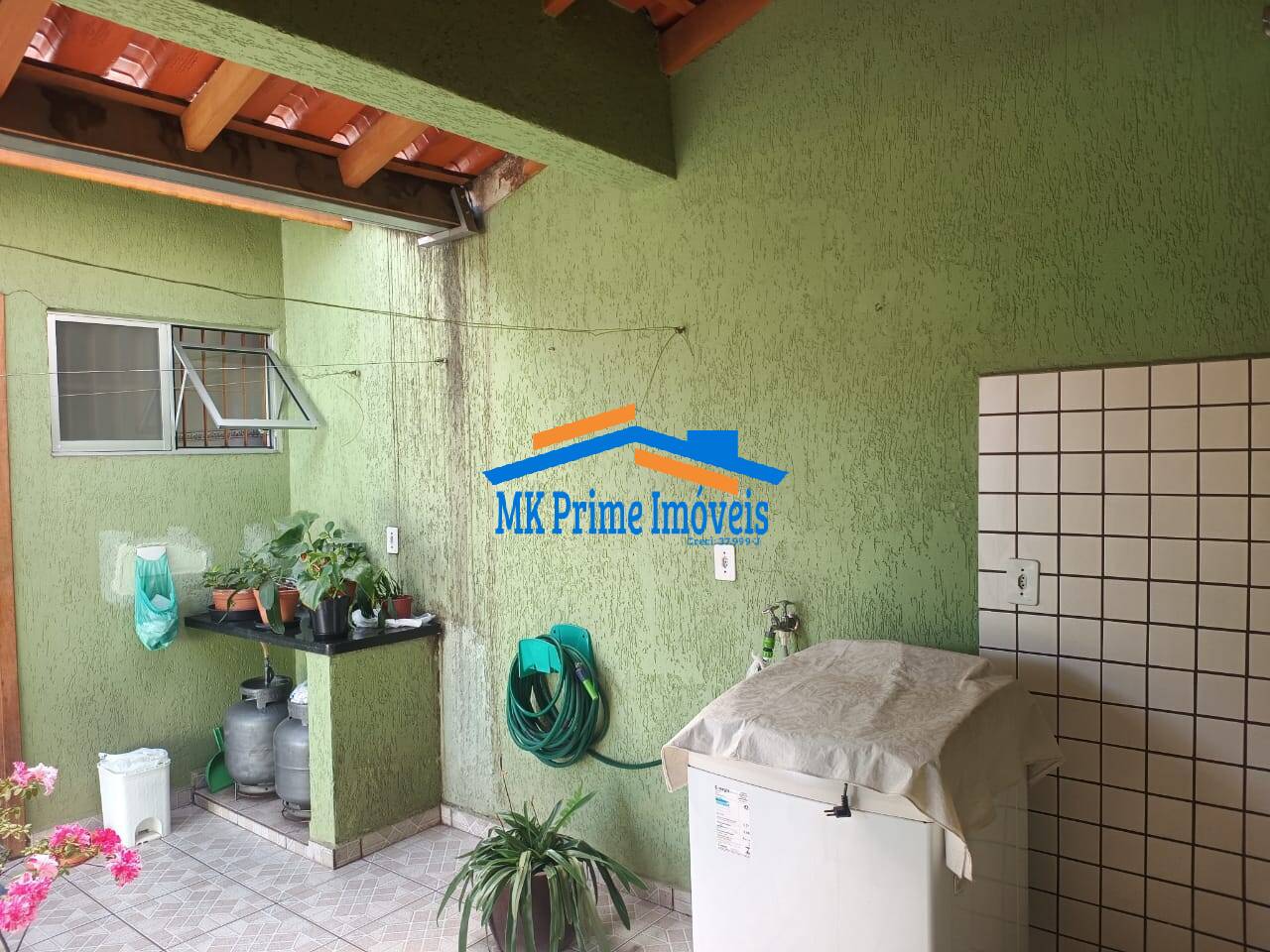Casa à venda com 2 quartos, 160m² - Foto 9