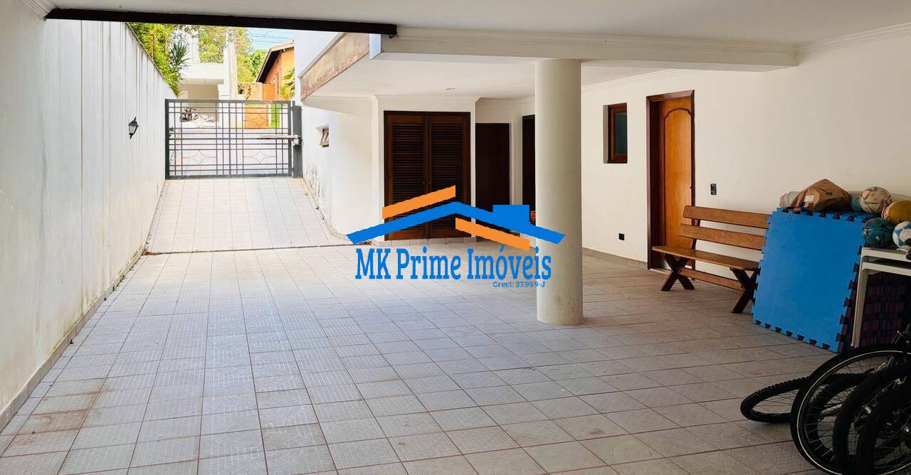 Casa de Condomínio à venda com 4 quartos, 520m² - Foto 3