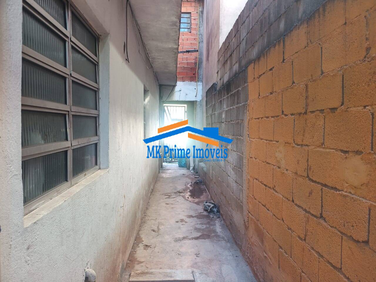 Casa à venda com 7 quartos, 288m² - Foto 4