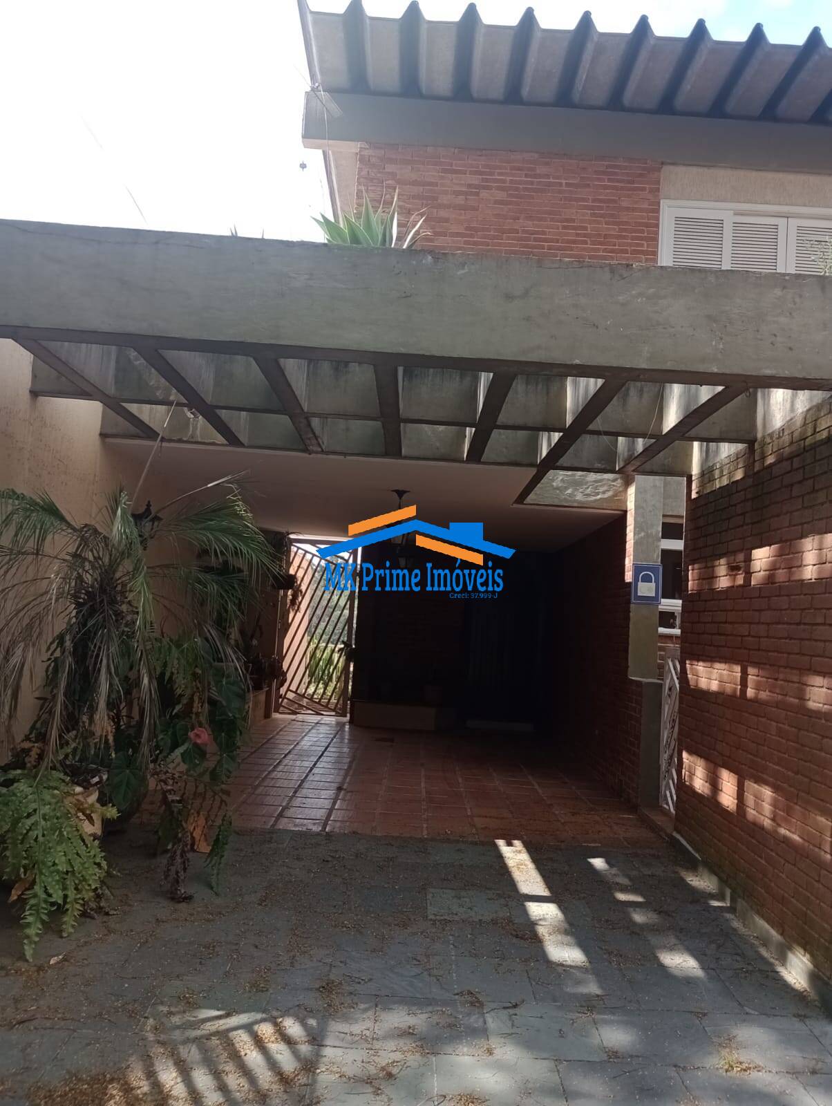 Sobrado à venda e aluguel com 3 quartos, 250m² - Foto 4