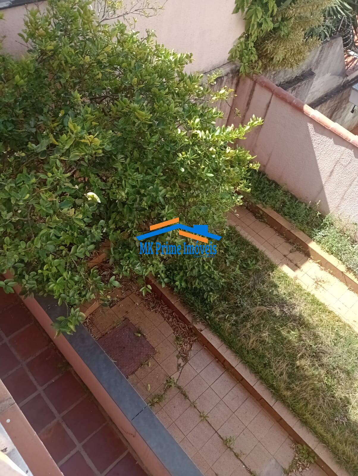 Sobrado à venda e aluguel com 3 quartos, 250m² - Foto 7