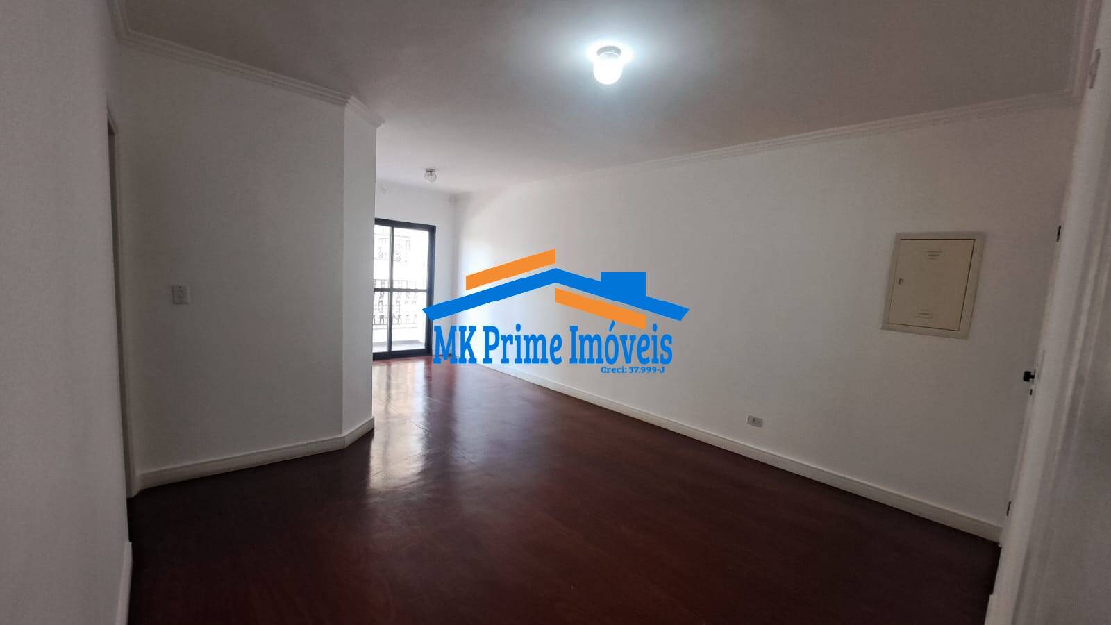 Apartamento para alugar com 3 quartos, 75m² - Foto 2