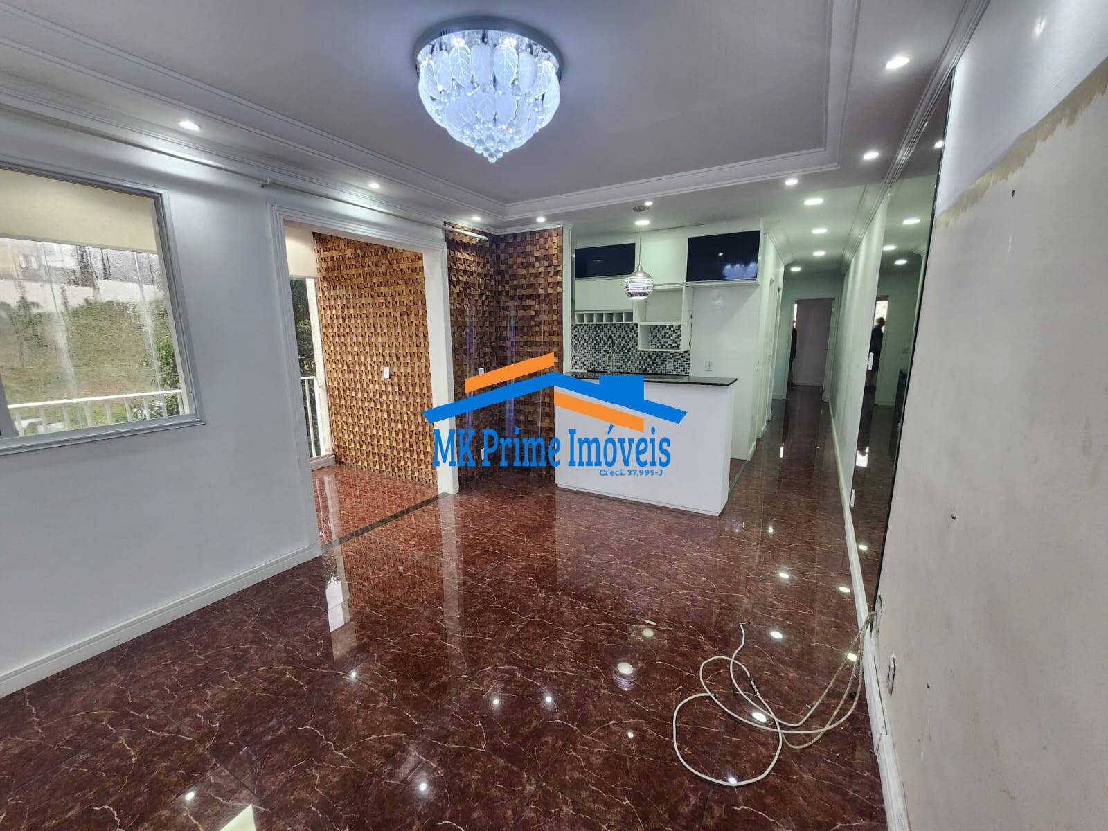Apartamento à venda com 3 quartos, 78m² - Foto 1