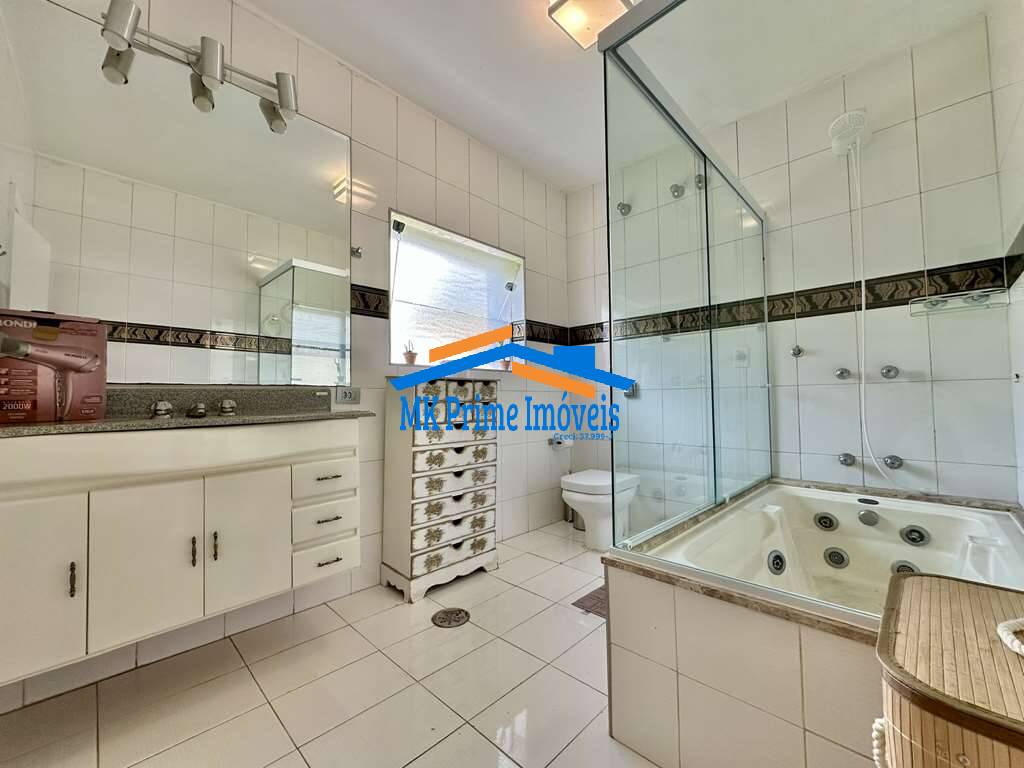 Casa de Condomínio à venda com 5 quartos, 650m² - Foto 27