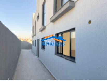 Casa de Condomínio à venda com 2 quartos, 68m² - Foto 2