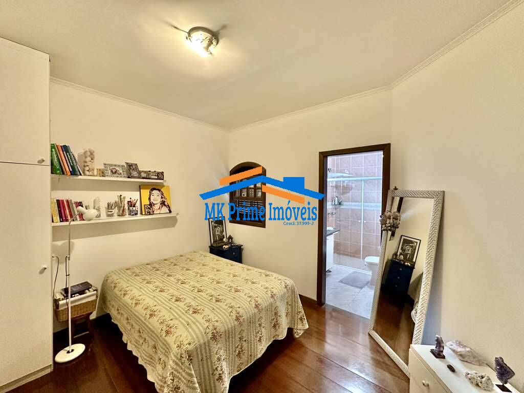 Sobrado à venda com 4 quartos, 432m² - Foto 42