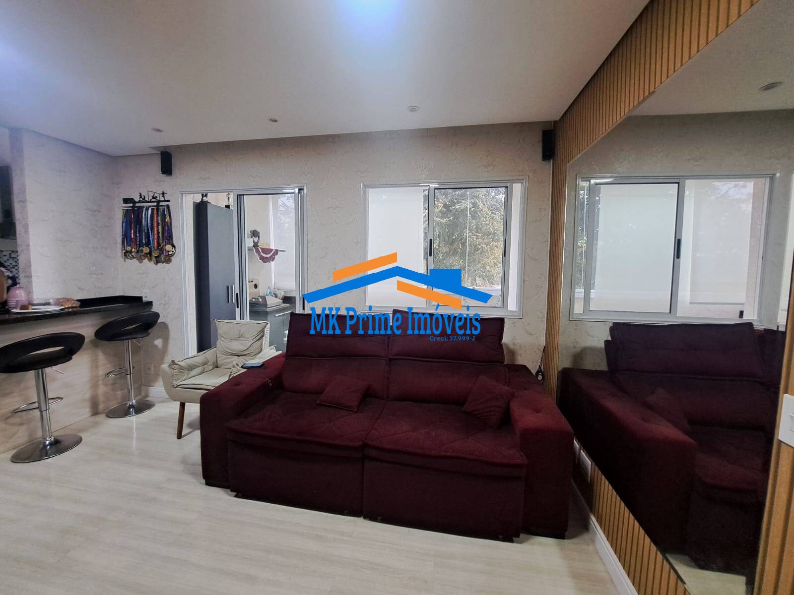 Apartamento à venda com 3 quartos, 74m² - Foto 3
