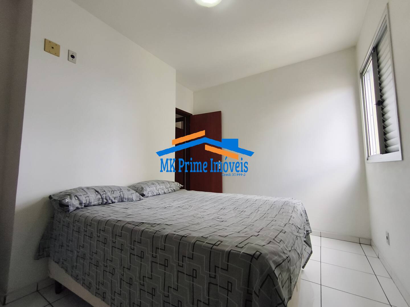 Apartamento à venda com 2 quartos, 61m² - Foto 28
