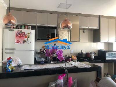 Apartamento à venda com 3 quartos, 60m² - Foto 1