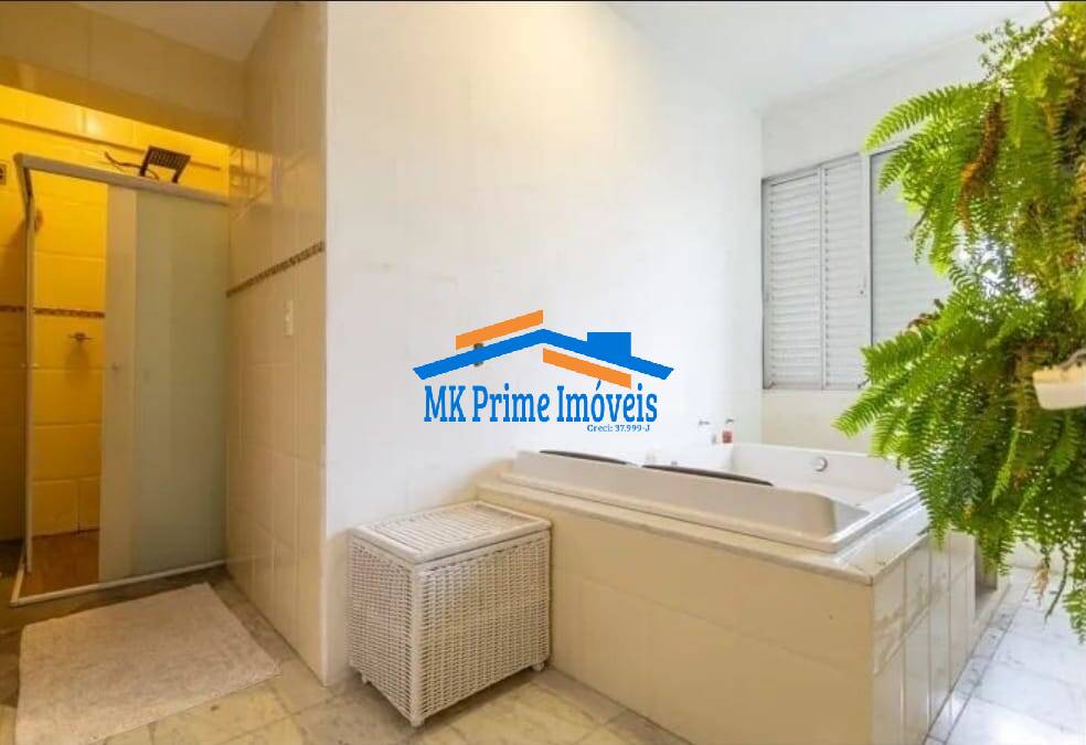 Cobertura à venda e aluguel com 4 quartos, 300m² - Foto 11