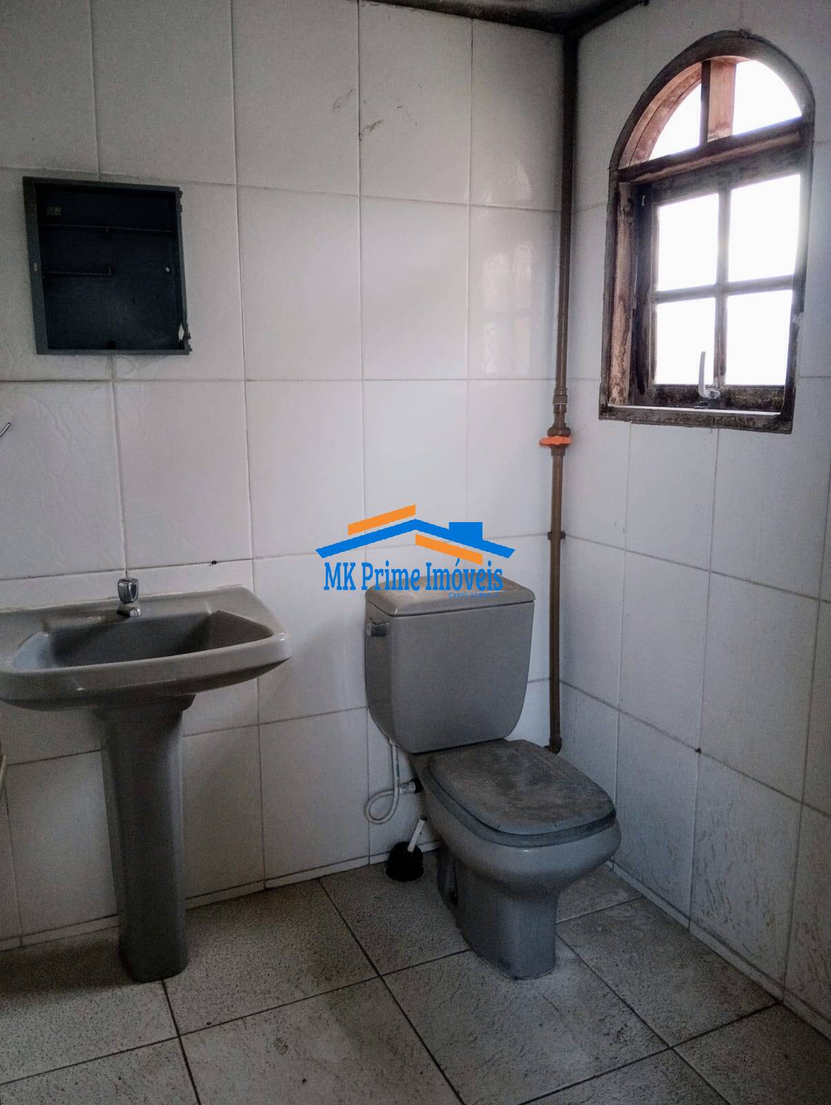 Casa à venda com 3 quartos, 271m² - Foto 6