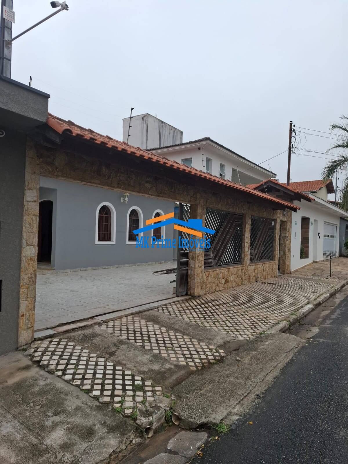Casa, 3 quartos, 200 m² - Foto 2