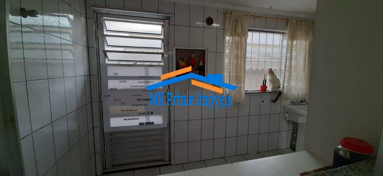 Casa, 3 quartos, 245 m² - Foto 23