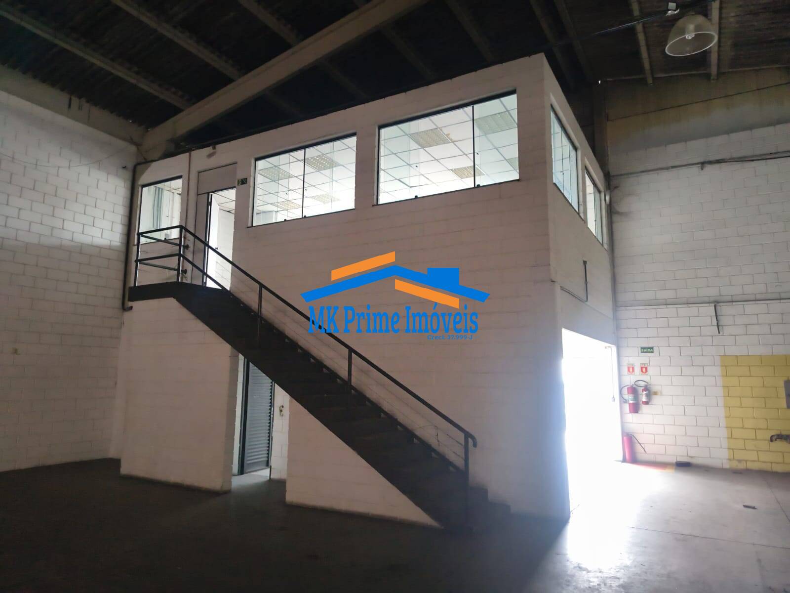 Depósito-Galpão, 2400 m² - Foto 4