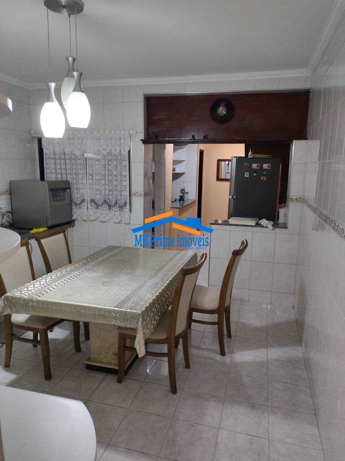 Sobrado, 3 quartos, 186 m² - Foto 2