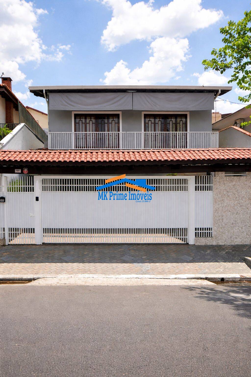 Sobrado, 4 quartos, 210 m² - Foto 1