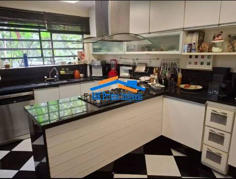 Sobrado, 5 quartos, 300 m² - Foto 26