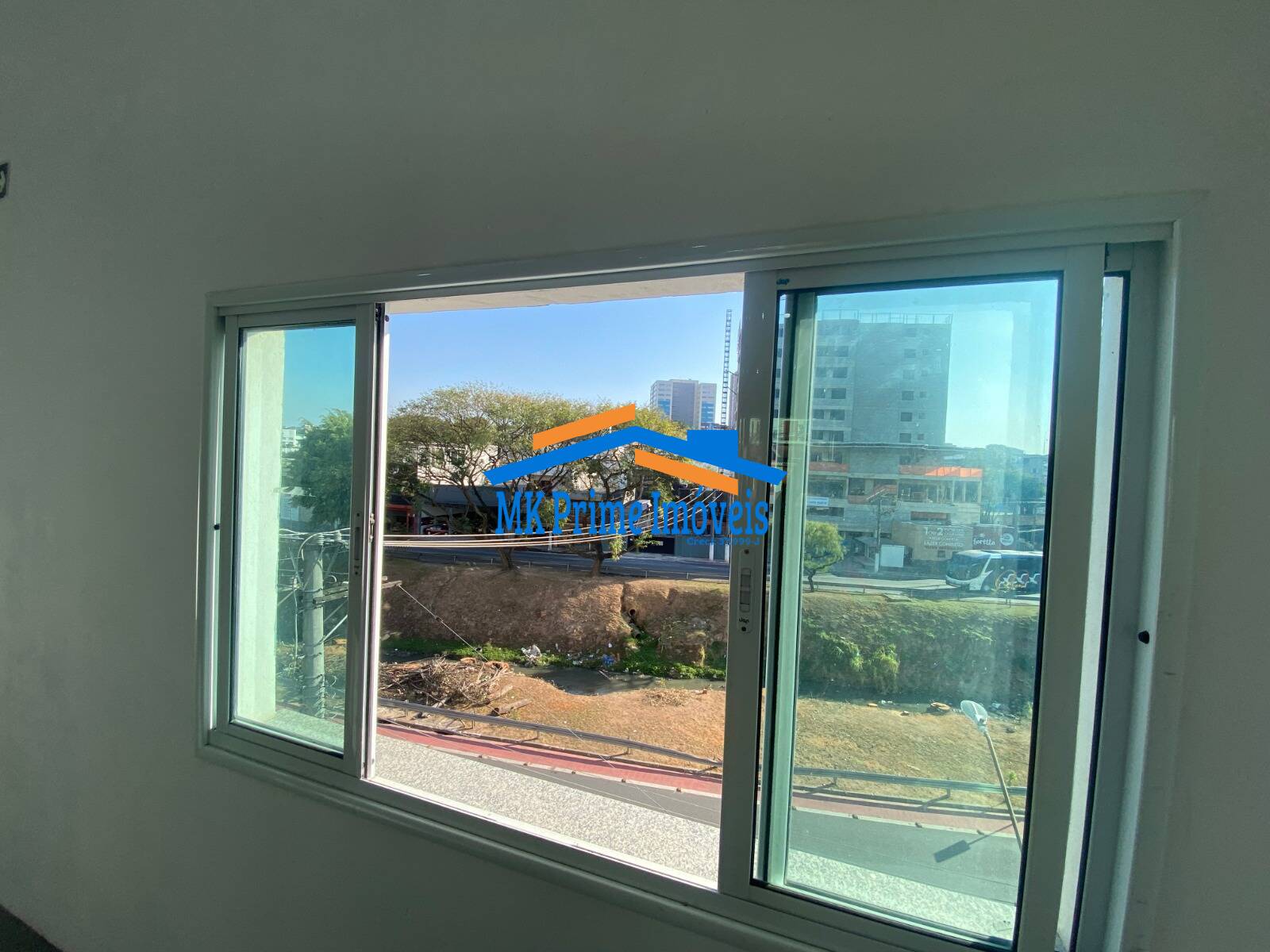 Loja-Salão, 220 m² - Foto 21