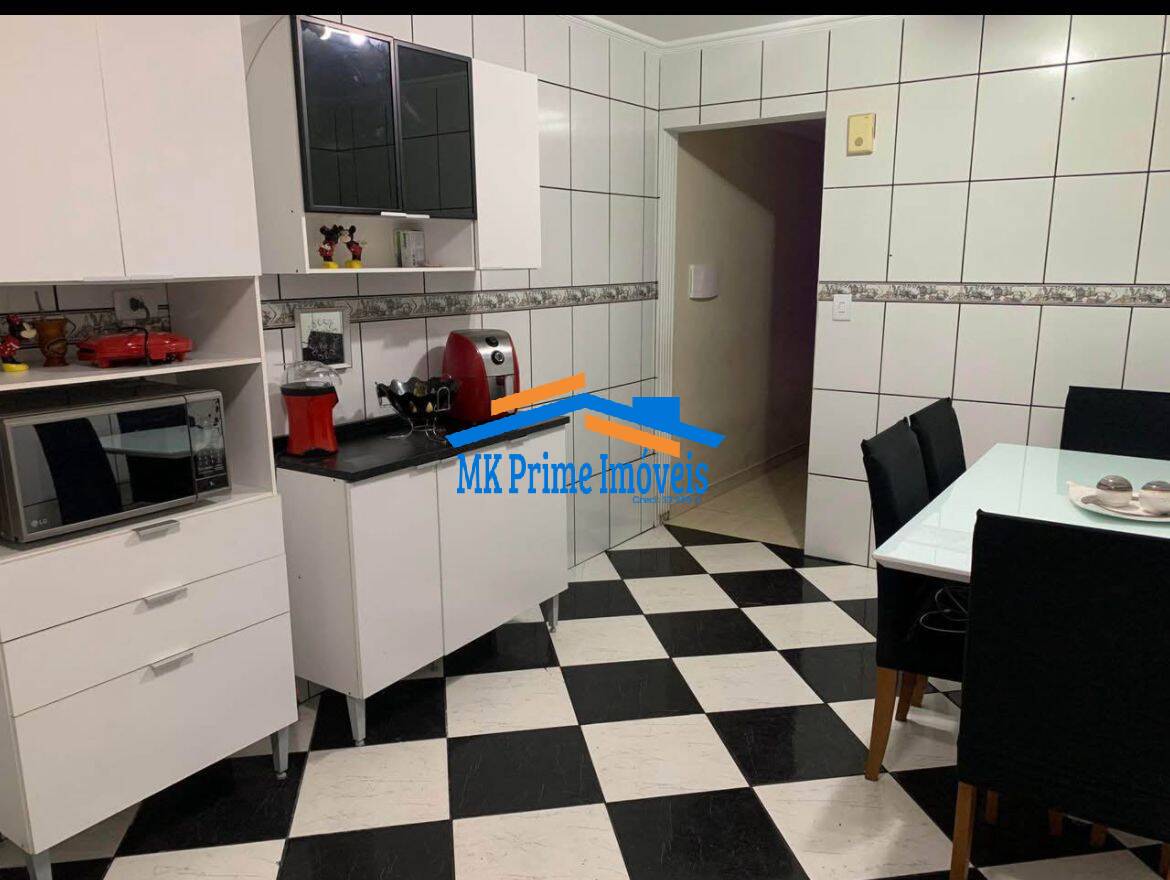 Sobrado, 3 quartos, 224 m² - Foto 6