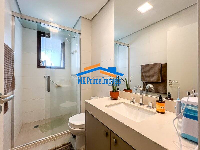 Apartamento, 3 quartos, 228 m² - Foto 35
