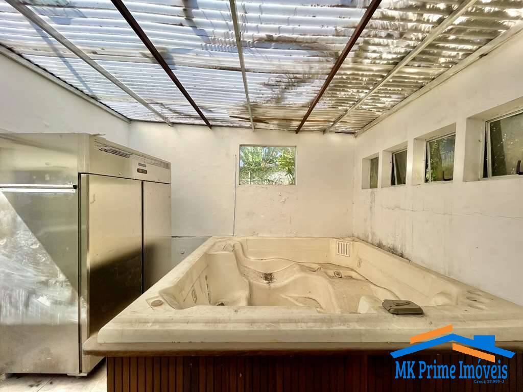 Casa, 4 quartos, 253 m² - Foto 35