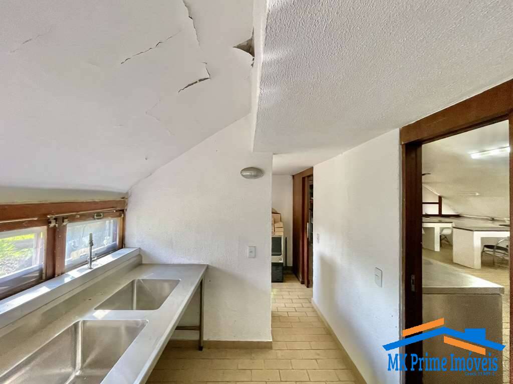 Casa, 4 quartos, 253 m² - Foto 34