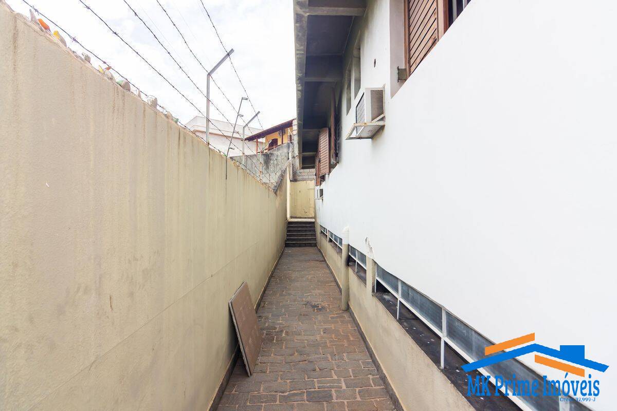 Sobrado, 3 quartos, 300 m² - Foto 46
