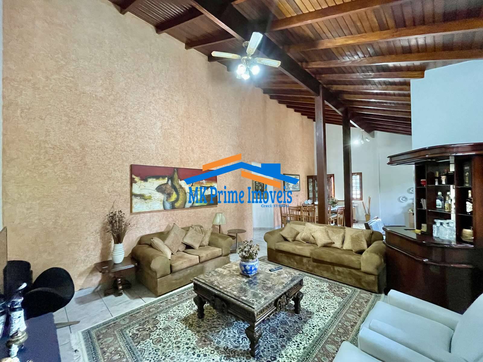 Casa de Condomínio para alugar com 3 quartos, 321m² - Foto 5