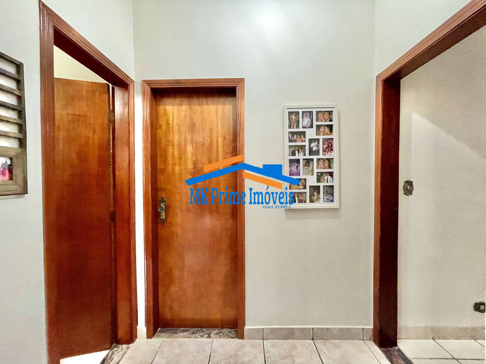 Casa de Condomínio para alugar com 3 quartos, 321m² - Foto 22